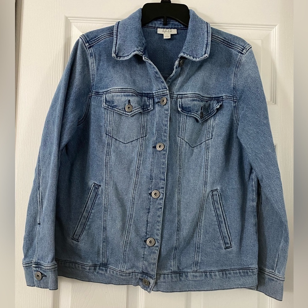 Style & Co Denim‎ Jacket Size Medium